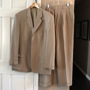 Men’s Bachrach Suit